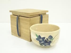 美濃焼　秋草庵造　色絵桔梗茶碗（保護箱）